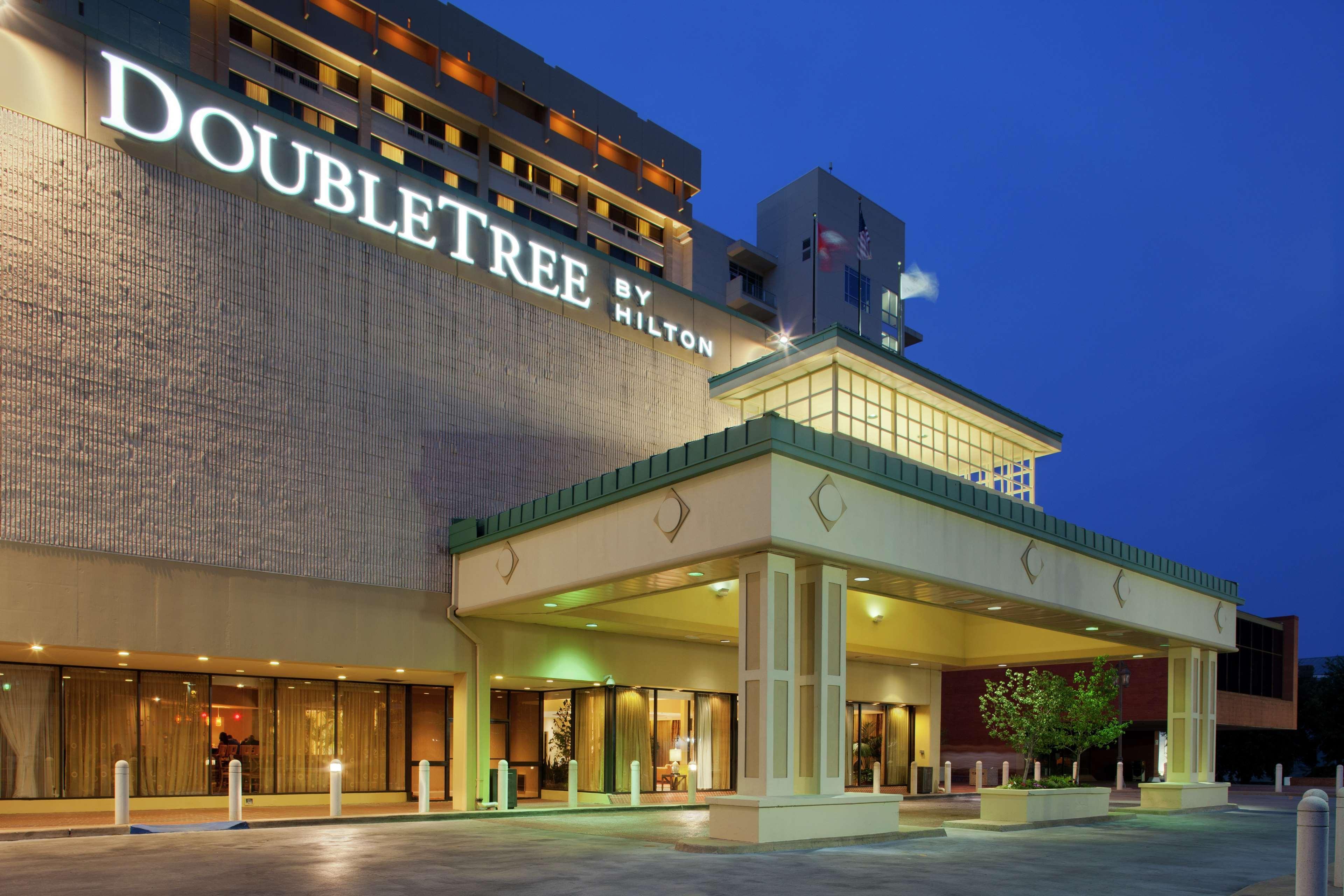 Отель Doubletree By Hilton Литл-Рок Экстерьер фото